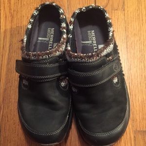 WOMENS MERRELL ENCORE SCOOP MOC BLACK SZ 6 GUC